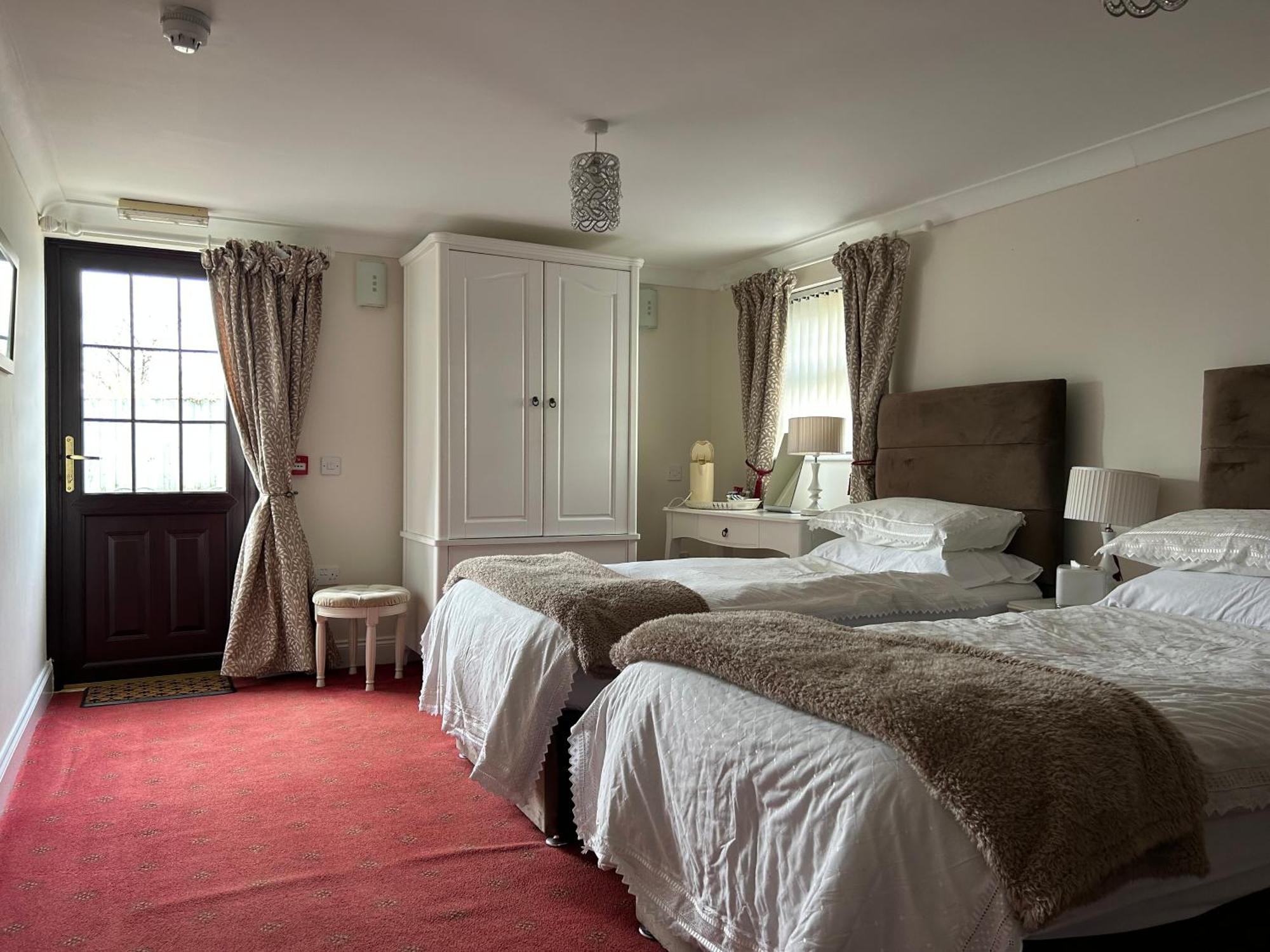 Flambards Hotel 4*